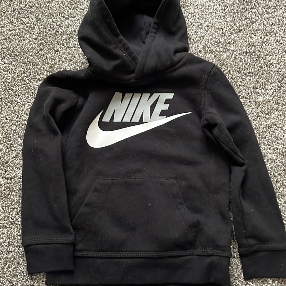 Nike boys hoodie